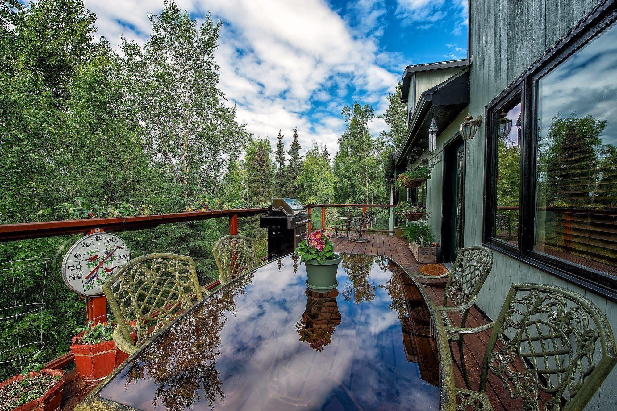 Alaska House Of Jade Bed And Breakfast Anchorage Bagian luar foto
